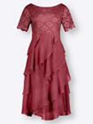 Designer Spitzen Kleid von Fair Lady  Größe 40 NEU