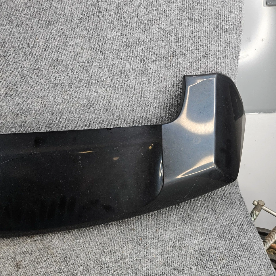 Alerón escotilla maletero trasero negro 10-24 4Runner OEM de fábrica Foto 4 de 4