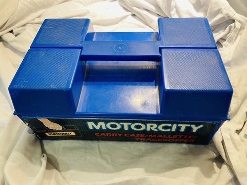 Matchbox Motorcity 24-car Carry Case, 1980s, includes trays - Original Vintage