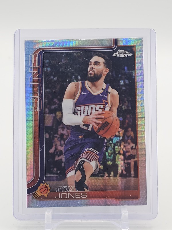 TYUS JONES 2024-25 TOPPS CHROME PRISM REFRACTOR NO. 146 PHOENIX SUNS Q5759
