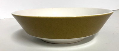 Mikasa Mediterrania Avocado Green 8.5'' Pasta Salad Vegetable Serving Bowl    Z