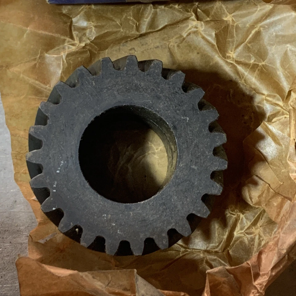 941656 Second gear 225-V6, Jeep CJ-5, CJ-6 with T-86aa transmission - Image 3 of 4