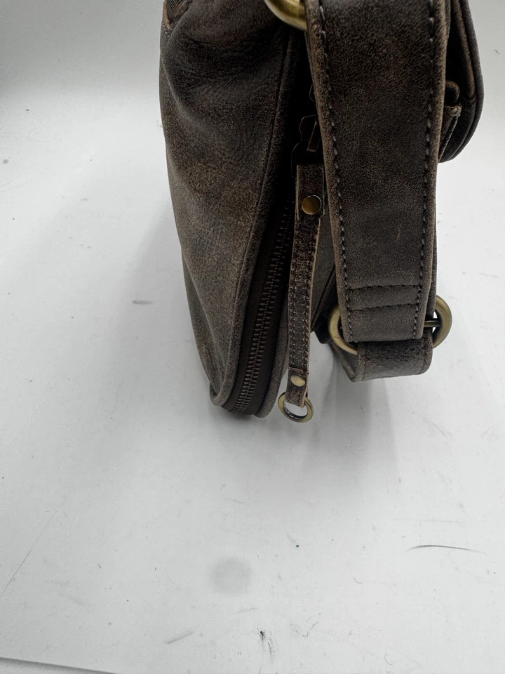 Latico NJ-USA Womens Handbag Brown Leather Pocket Adjustable Strap Crossbody Bag - Image 4 of 4