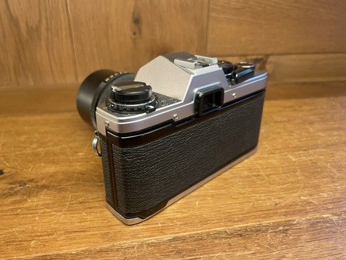 *Near Mint* Olympus OM10 Film camera E.Zuiko Auto T 135mm F/3.5 Lens From Japan - Picture 5 of 16