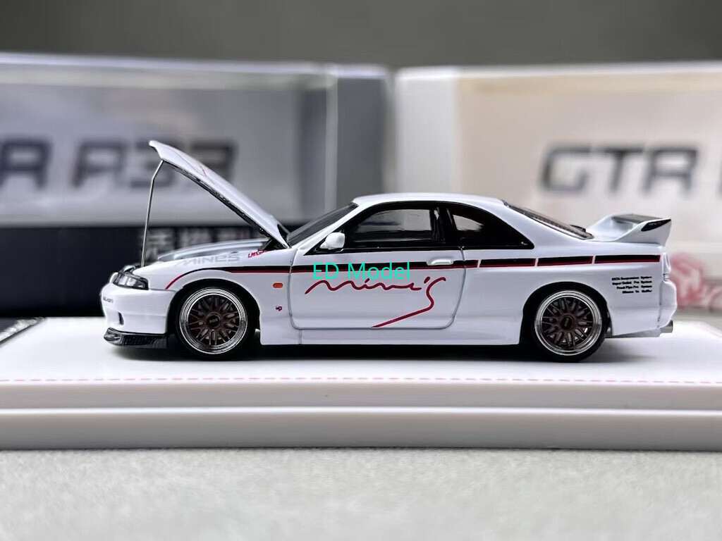 BN FH 1:64 JDM White Skyline GTR R33 Mines Sports Model