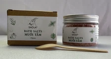 Saola Bath Salts Muối Tắm Vietnamese 150 gram Essential Oil Pink Himalayan Salt