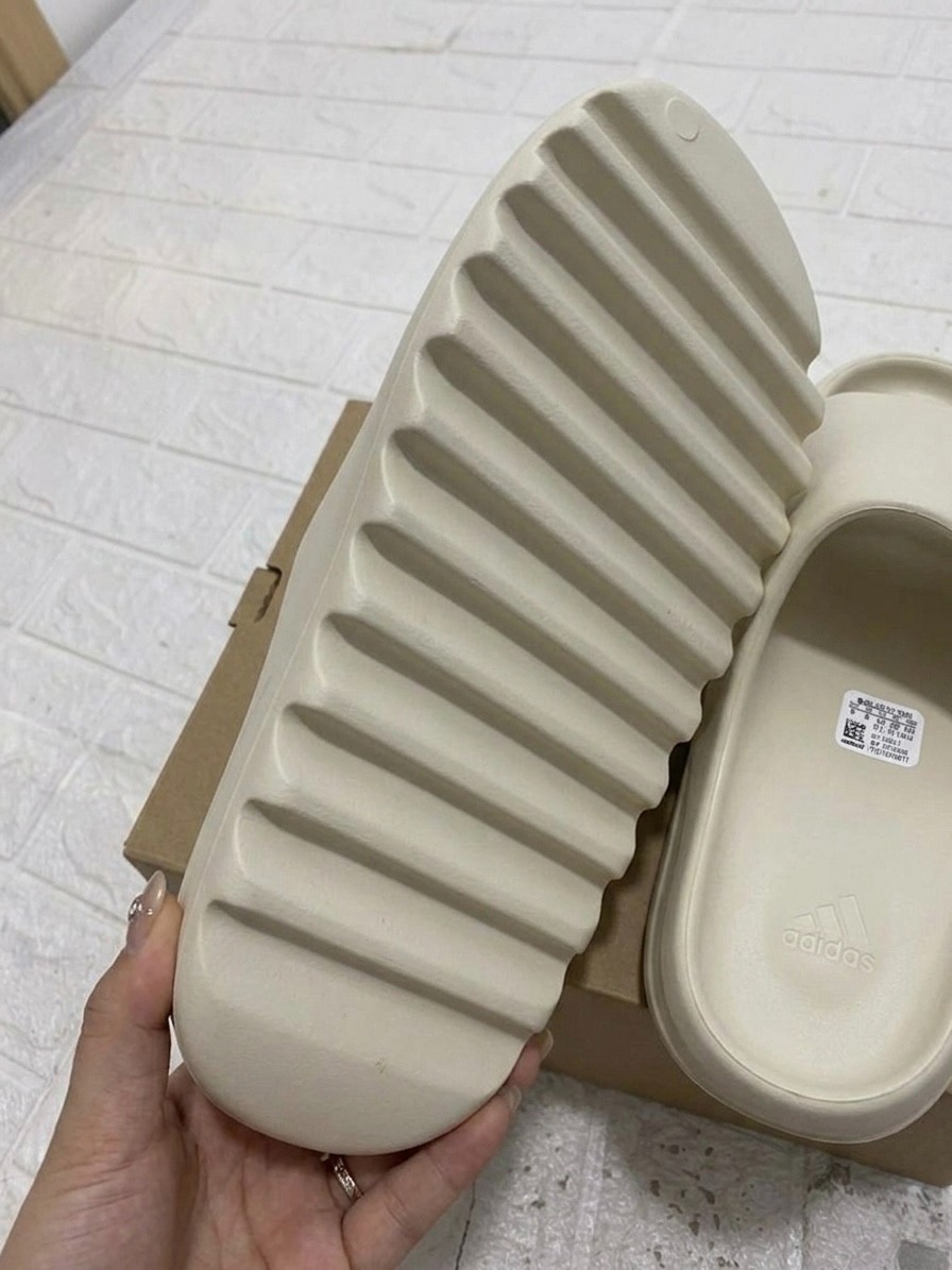 Adidas Yeezy Slides Bone NEW - All Sizes | eBay