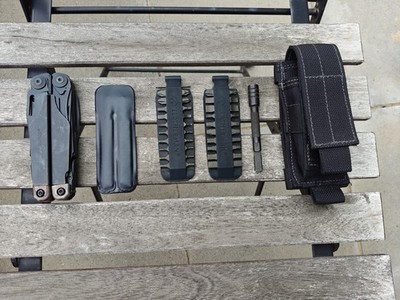 Leatherman Surge Multitool inkl. Bit-Set, Verlängerung und Maxpedition Tasche