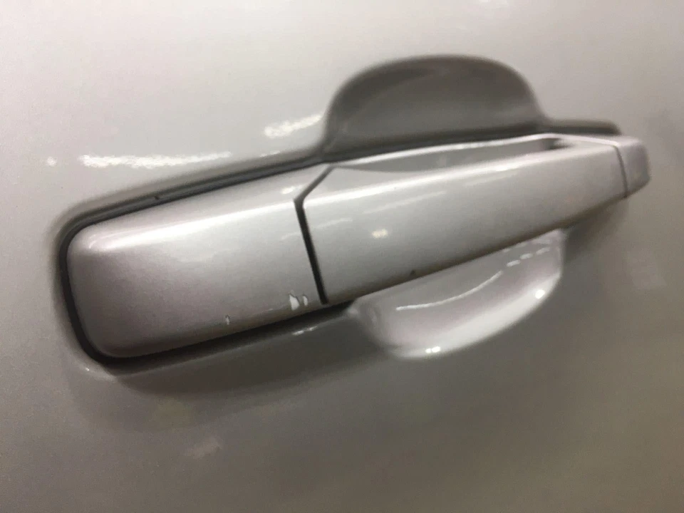 (NO SHIPPING) Front Door SUBURBAN 1500 Passenger Side 07 08 09 10 11 Foto 4 de 4