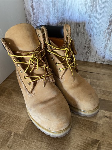 Timberland 10061 Men Boots - Size 9M 
