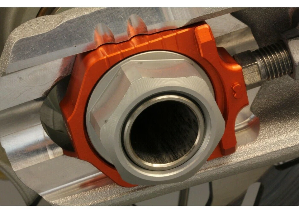 Works Connection 17-263 橙色 Elite 轴块适用于 Husqvarna KTM 带 25 毫米轴 — 第 3/4 张图片