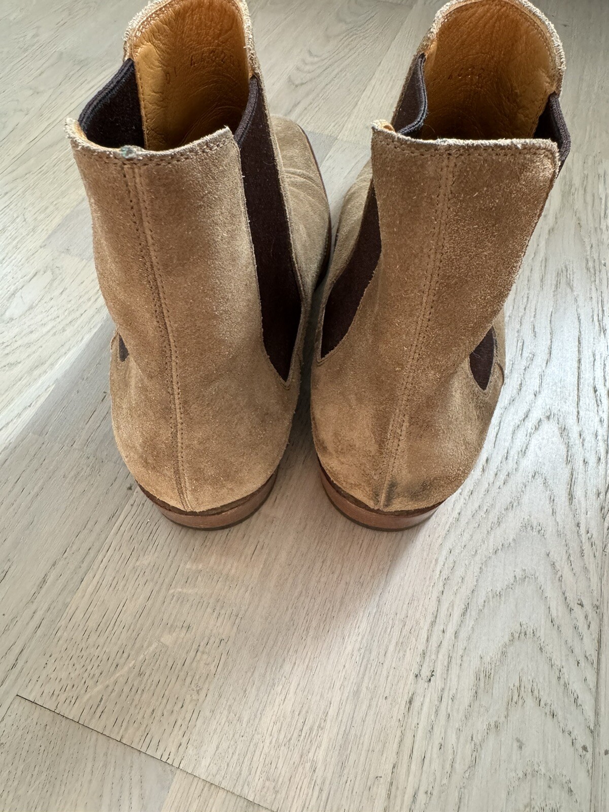 SAINT LAURENT STIVALI CHELSEA WYATT WYATT IN PELLE SCAMOSCIATA 100% autentici vedi tutte le foto