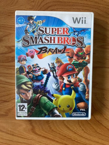 Nintendo Wii U Family Premium Set avec Wii Fit U et Tunisia