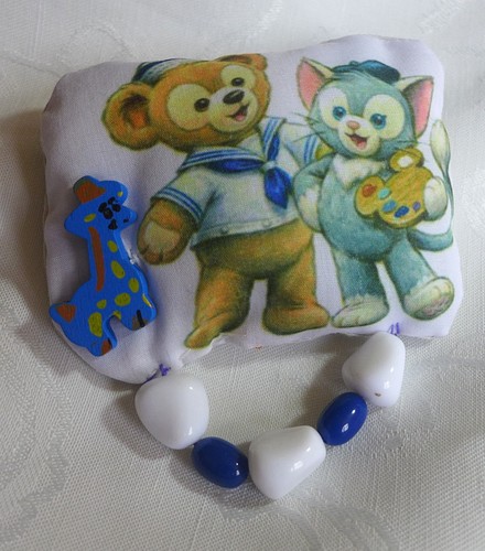 Handarbeit Brosche Anstecknadel Stoffperlen Unikat Verzierung Geschenk vom Künstler - Bild 1 von 12