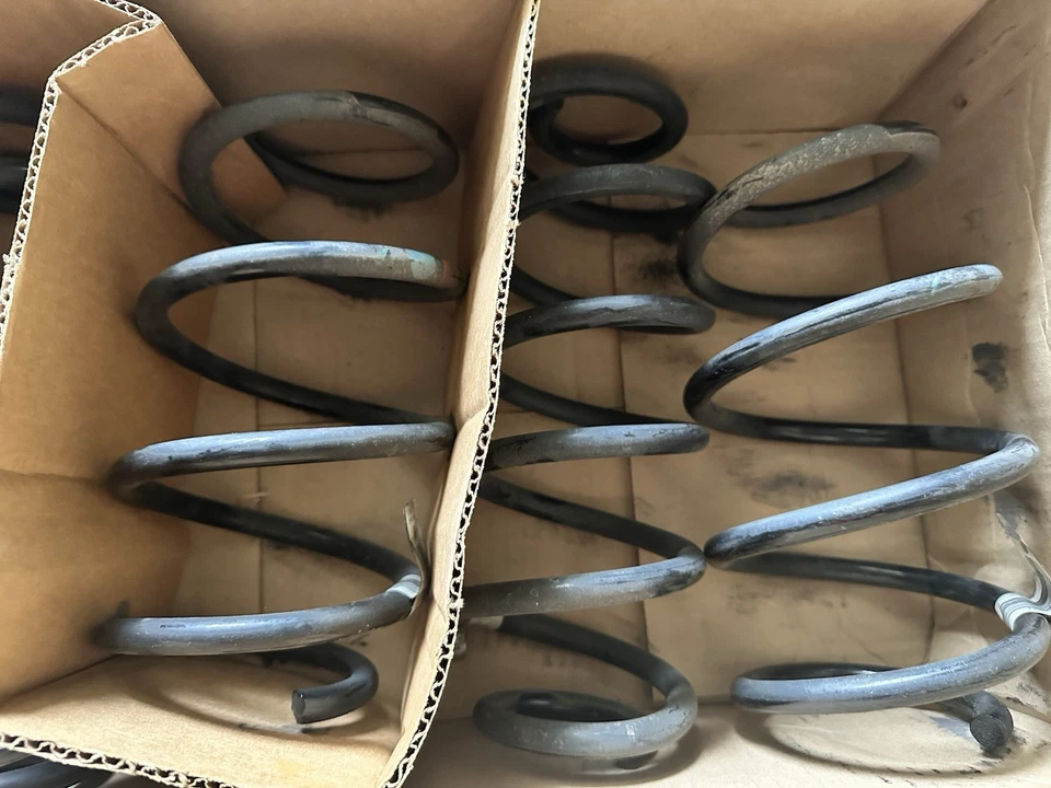 MK7 2017 Volkswagen GTI resortes Foto 3 de 4