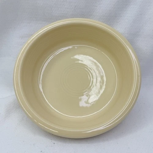 Fiestaware Fiesta Homer Laughlin Retro Ceramic Ivory 5 1/2" Fruit Bowl