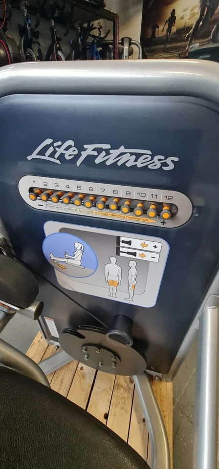 Life Fitness Circuit Series Seated Leg Curl Selectorised Machine - Image 4 of 4