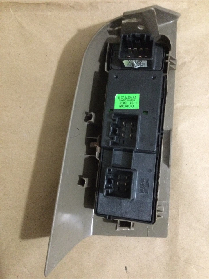 02-05 Interruptor de bloqueo de ventana/puerta principal conductor izquierdo Ford Explorer (CA2278 L47DA) Foto 2 de 4