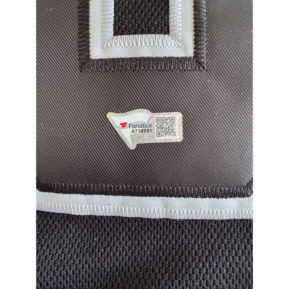 Camiseta Adidas Autografiada Claude Giroux NHL Philadelphia Flyers Fanáticos Certificado de Autenticidad Foto 4 de 4