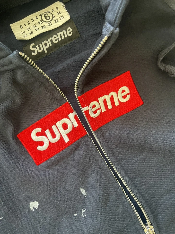 Supreme MM6 Maison Margiela Box Logo bleu marine taille M - Photo 3/4