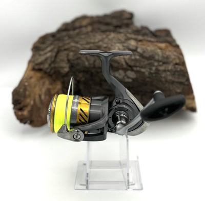 Daiwa 20 Laguna LT 4000-C JB4 0.21YL Spinnrolle bespult Spinning Reel with Braid