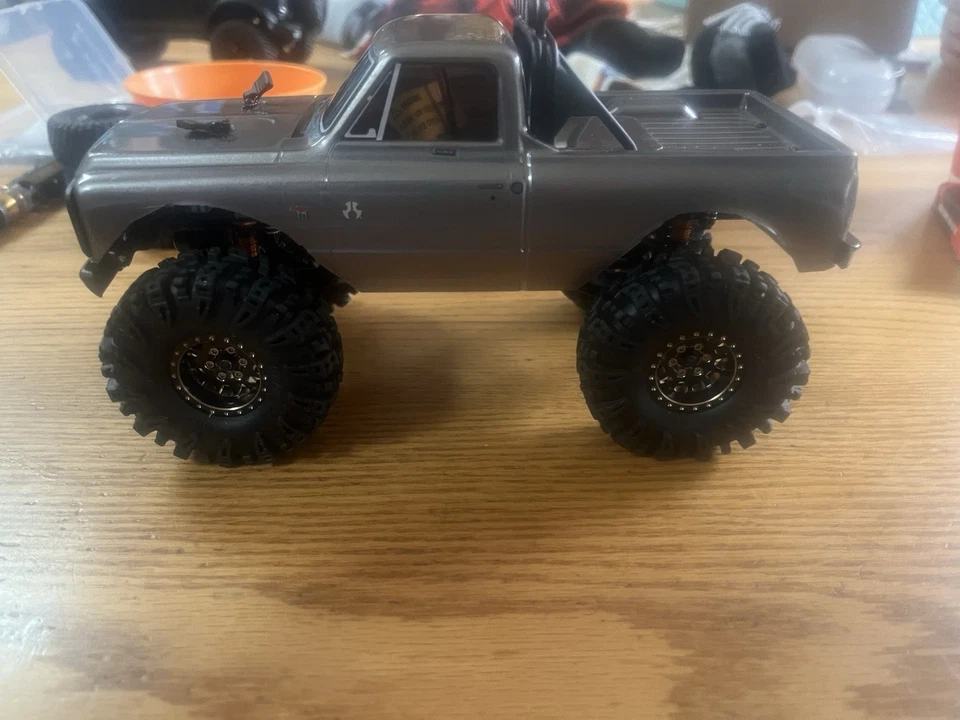 Axial SCX24 C-10 Blazer Made From All Extra Upgraded Parts. - Image 2 of 2