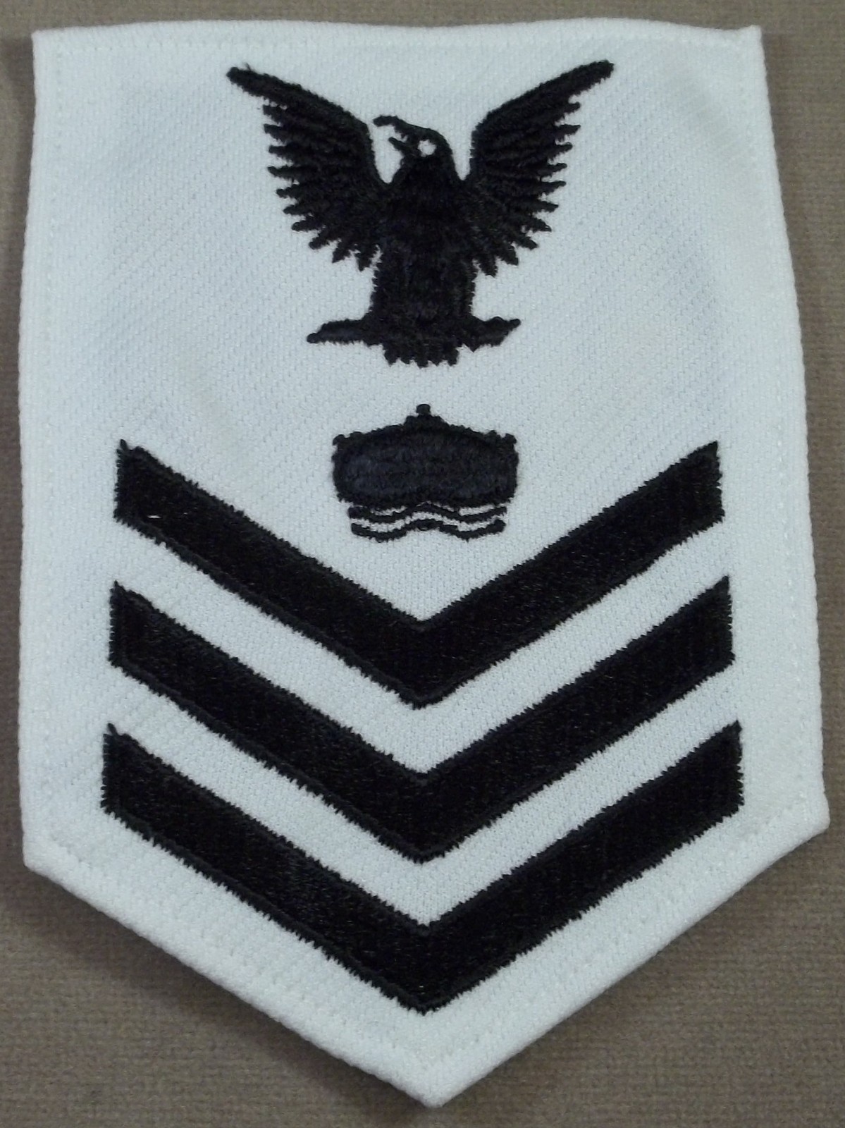 Picture 1 of 1