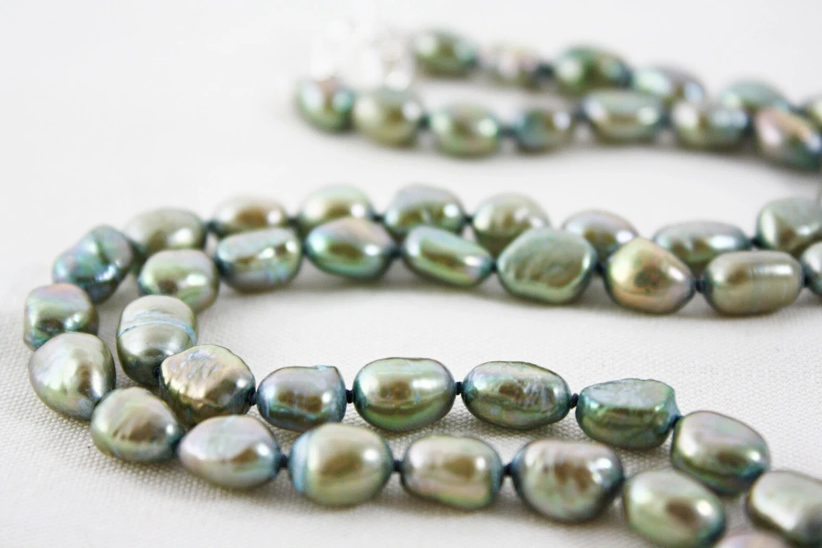Green freshwater pearl necklace sale