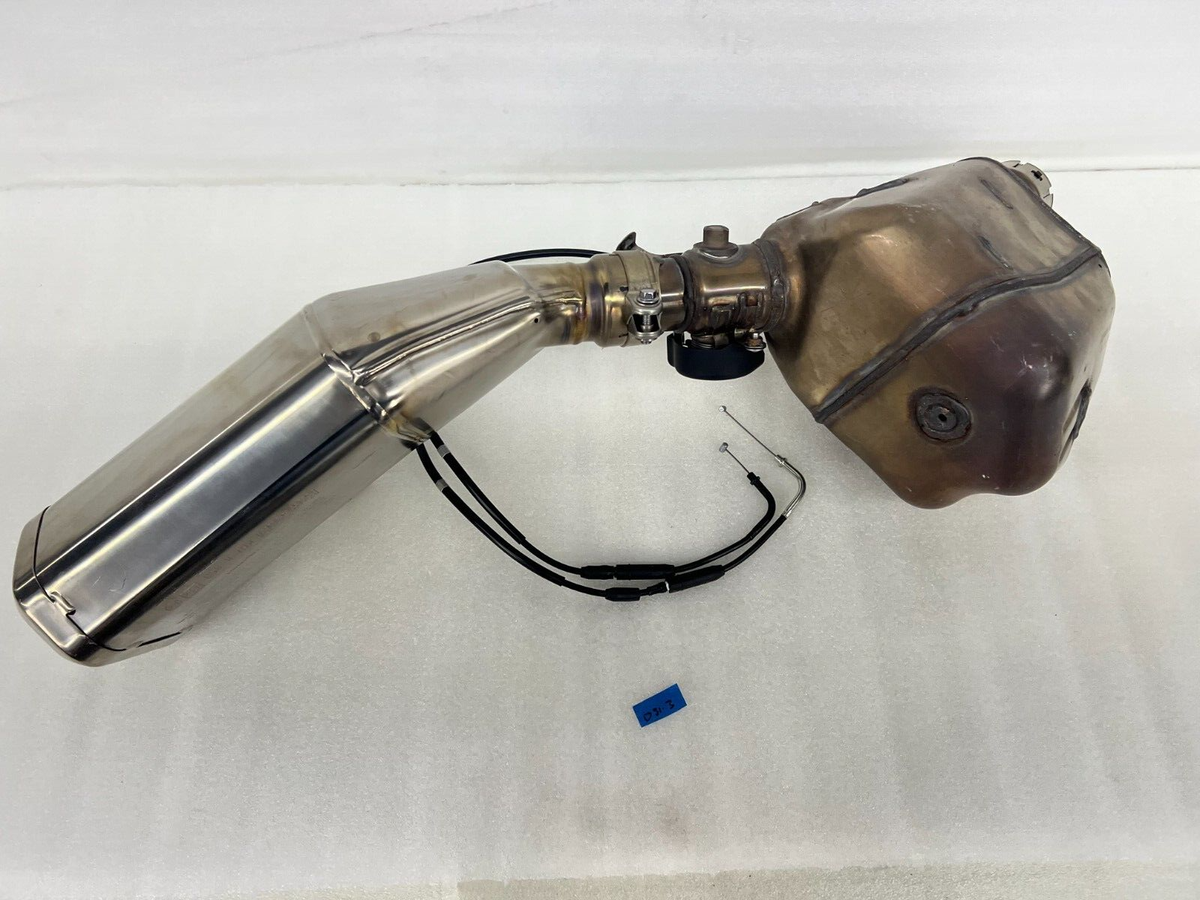 2016 OEM Kawasaki Ninja ZX10R Stock Take-Off Exhaust Muffler