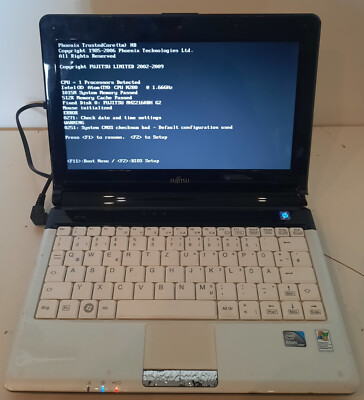 Fujitsu-Siemens M2010 M Serie Notebook Display 10,1 ''  Netbook  Lap Top  ( 440 )