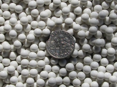 1 Lb. 2mm X 2mm Triangle Ceramic Tumbling Media – Fast Cutting, General Purpose For Deburring & Finishing