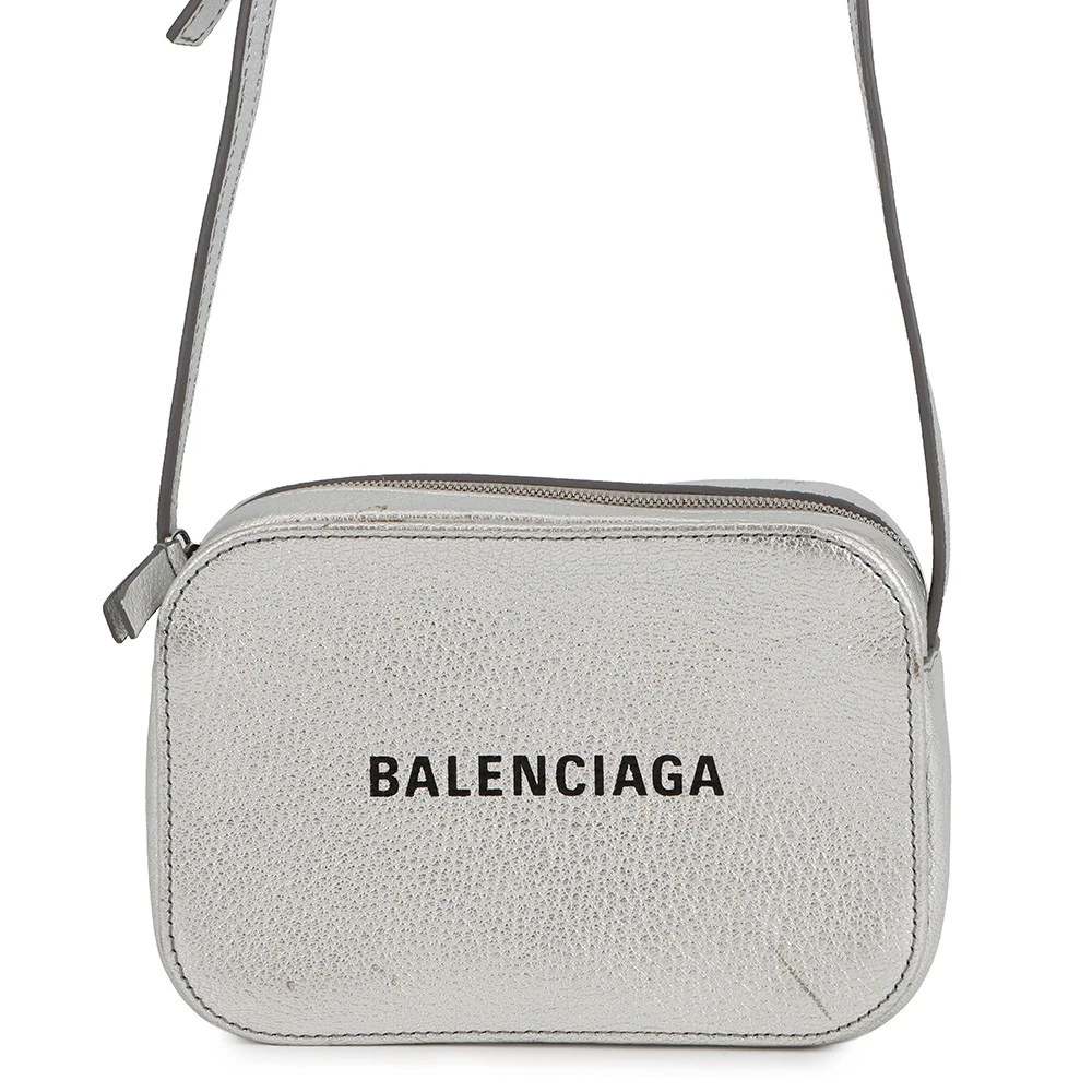 Balenciaga — BALENCIAGA Everyday camera bag Size XS Leather Silver 552372