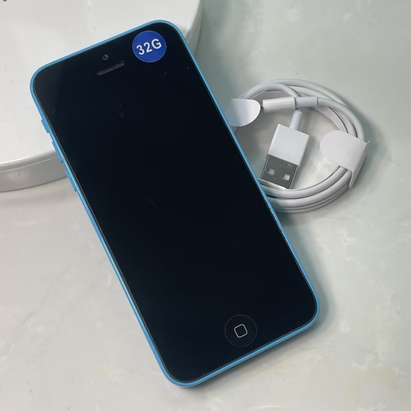 Apple iPhone 5c (Desbloqueado) Batería Nueva - 8 GB / 16 GB / 32 GB - Azul Cable de Carga 5