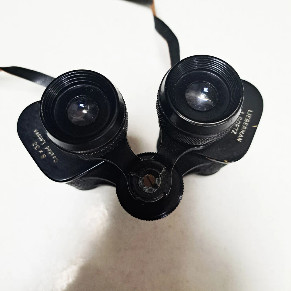 Vintage Lieberman and Gortz 8 x 32 Coated Lenses Binoculars with Leather Strap - Image 2 of 4