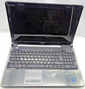 DELL Inspiron 1564  (P08F) Notebook*OHNE RAM und HDD*Für Ersatzteil DEFEKT#N531