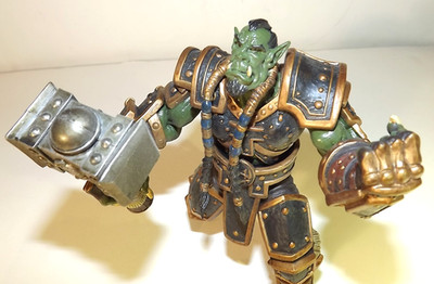 2002 Thrall Orc Warchief World of Warcraft III Reign of Chaos Action Figure 
