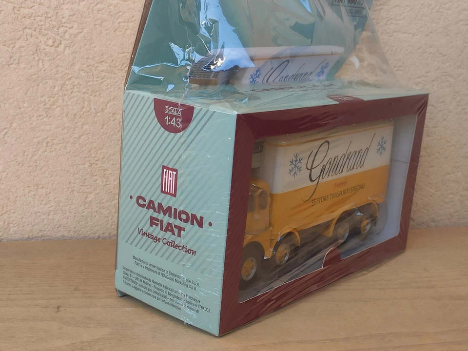 Fiat 690 N2 1965 Gondrand Camion Fiat Vintage collection Modellino Hachette 1/43 - Immagine 2 di 4
