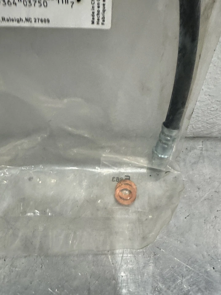 Гидравлический шланг переднего тормоза для Volkswagen Jetta 2000-2003 годов выпуска - Изображение 3 из 3