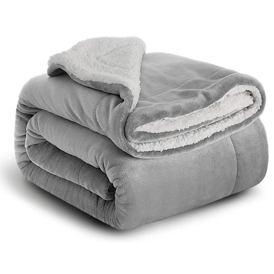 Large Sherpa Fleece Blanket 400 Gsm Super Soft Reversible Warm Sofa Bed Throws - Image 2 of 4