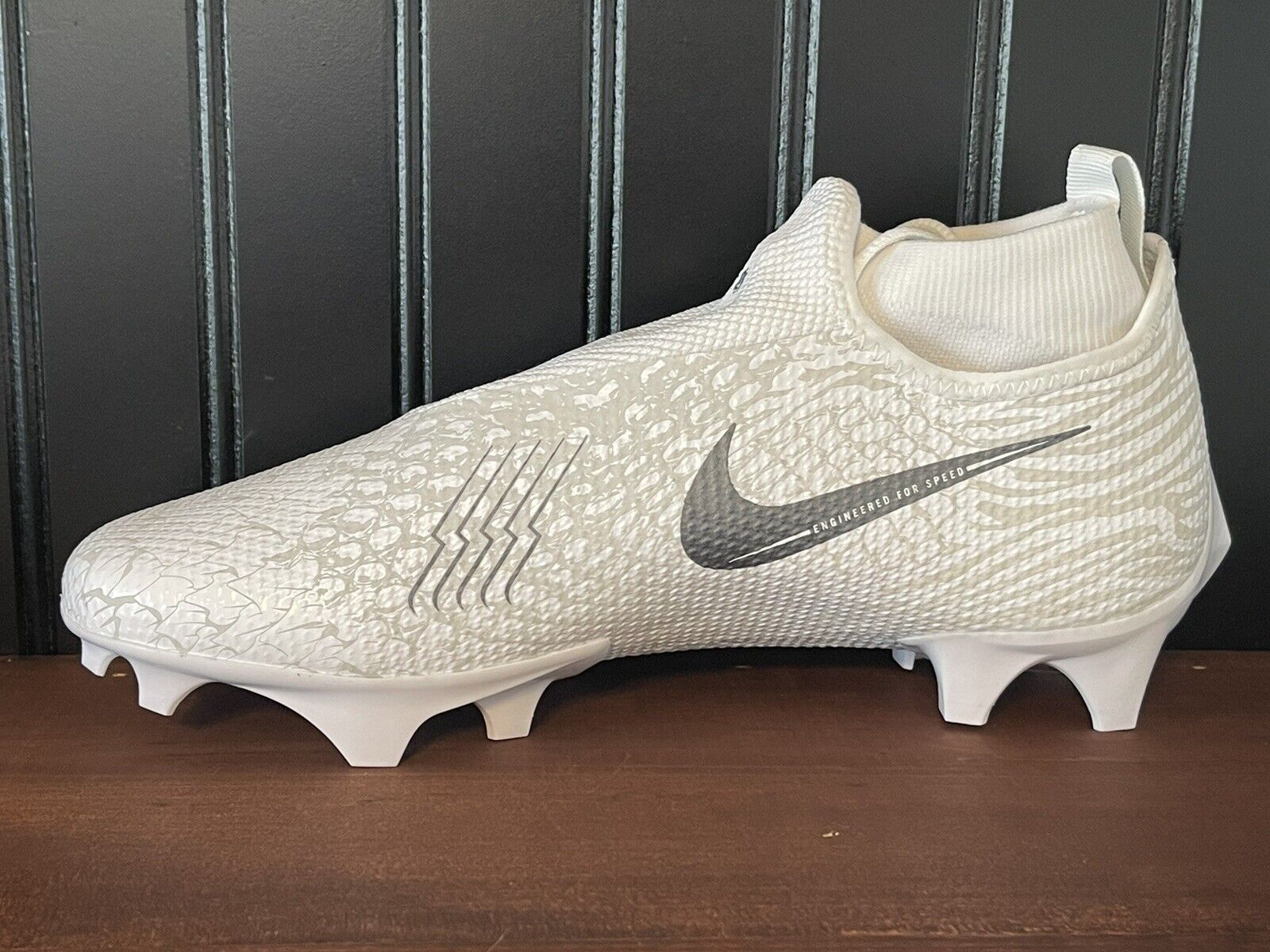 keywildcustoms - White Gucci! Nike Vapor Edge Pro 360 Cleats! • • Pair for  my man: @og_bake7 Want your own pair? Contact us via Dm!