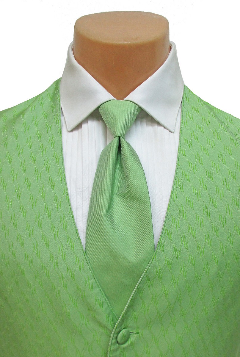 Forest Green Velvet Tuxedo | Sustainable Custom Menswear by A.I
