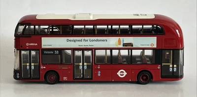 Corgi 1/76 Scale OM46601 - New Bus For London Rt. 38 Victoria - Red - Image 1 of 4