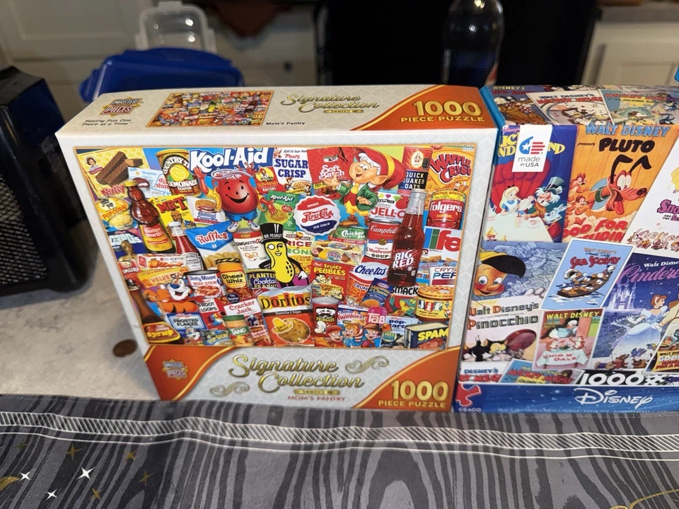 Lot of 5 Jigsaw Saw Puzzles Disney,Doritos,Slinky,Pepsi 1000 N 550 Pcs Complete - Image 4 of 4