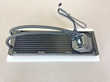 Corsair Hydro X Series XR5 360mm Water Cooling Radiator - Black (CX-9030003-WW)