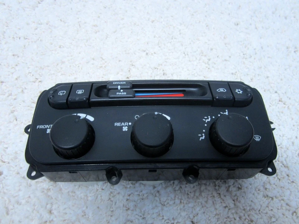 Caravana Chrysler Town & Contry Dodge 2004-2007/control de aire acondicionado 05175359ac #3F-8 Foto 2 de 3