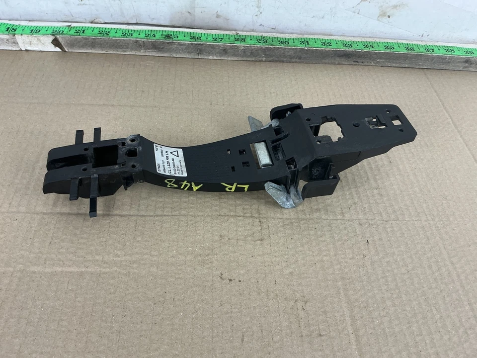 Оригинальная задняя левая дверная ручка Land Rover Range Rover Sport 2006-2009 годов выпуска CXF500033 - Изображение 4 из 4