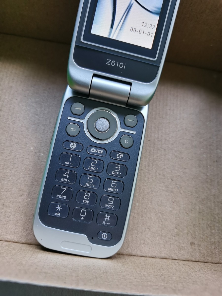 Unlocked Original Sony Ericsson Z610 Z610i Mobile Phone GSM Flip