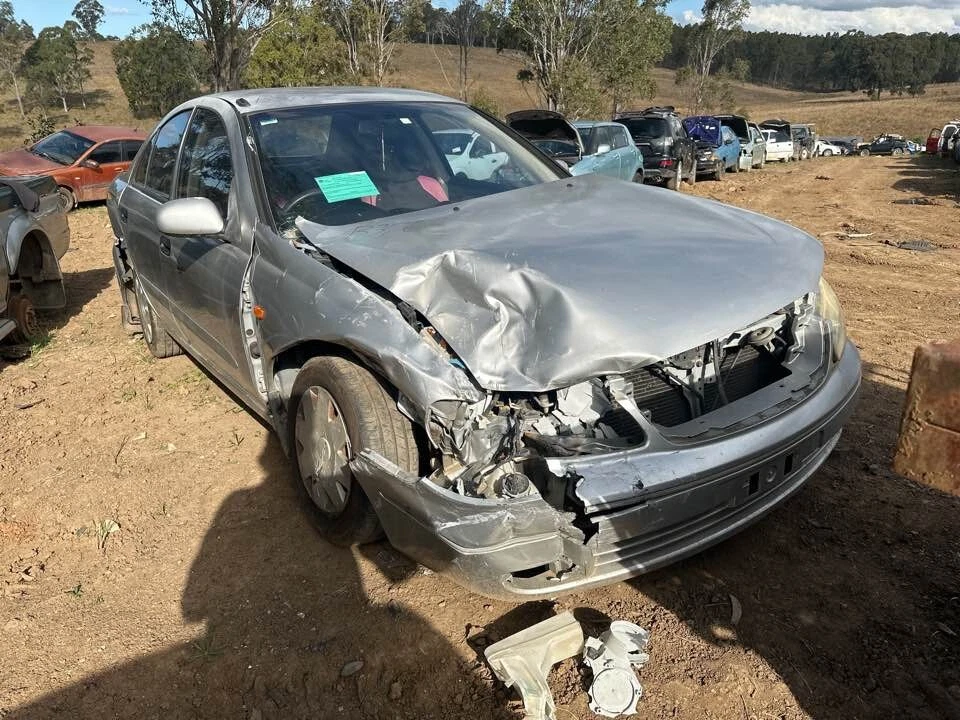 2003 Nissan Pulsar N16 Left Passenger Grab Handle 00-05 Almera Bluebird #B376 - image 2 of 4