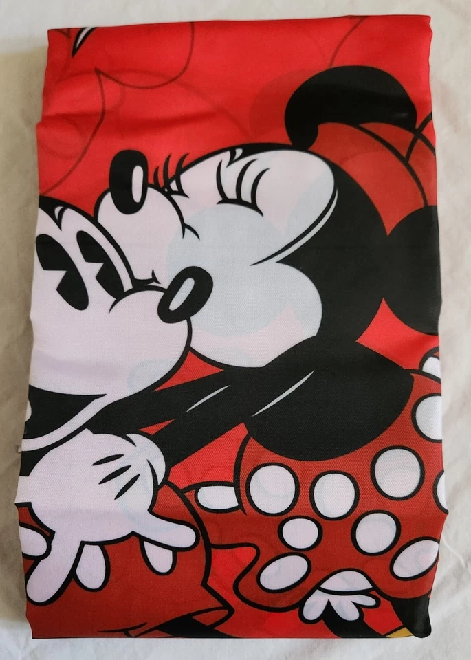 Disney Mickey & Minnie Mouse Classic Shower Curtain & Shower Curtain Rings SET - Image 3 of 4