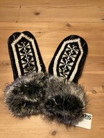 Superdry Mittens Fair Isle black and white pattern Women's Winter mittens 
